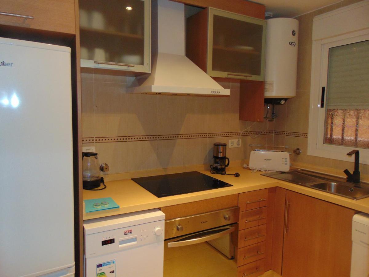Apartamentos Varios Con 2 Dorm En Marina Dor , La Playa De Amplaries 47 , Vista Lateral Al Mar 오로페사델마르 외부 사진