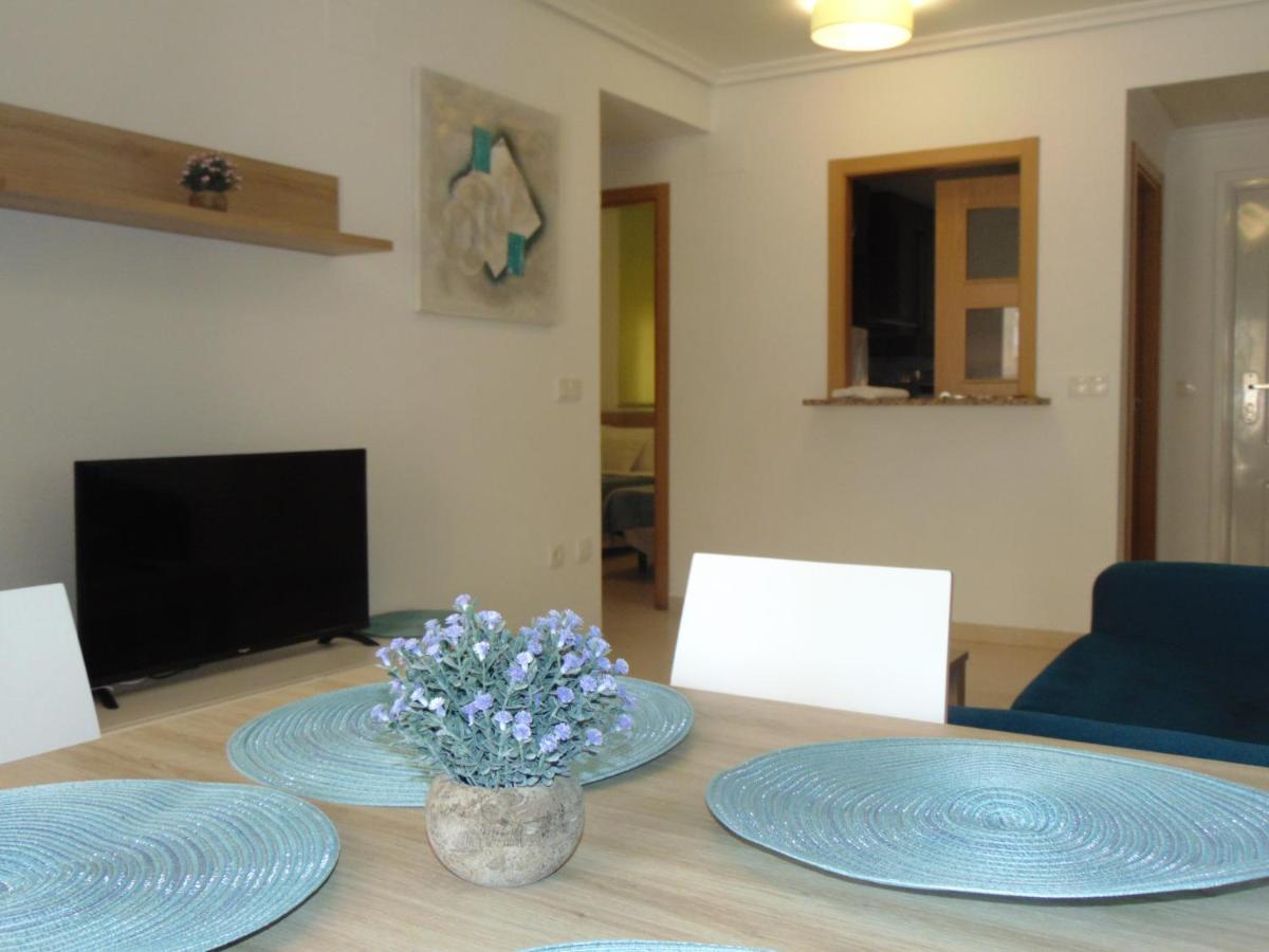 Apartamentos Varios Con 2 Dorm En Marina Dor , La Playa De Amplaries 47 , Vista Lateral Al Mar 오로페사델마르 외부 사진