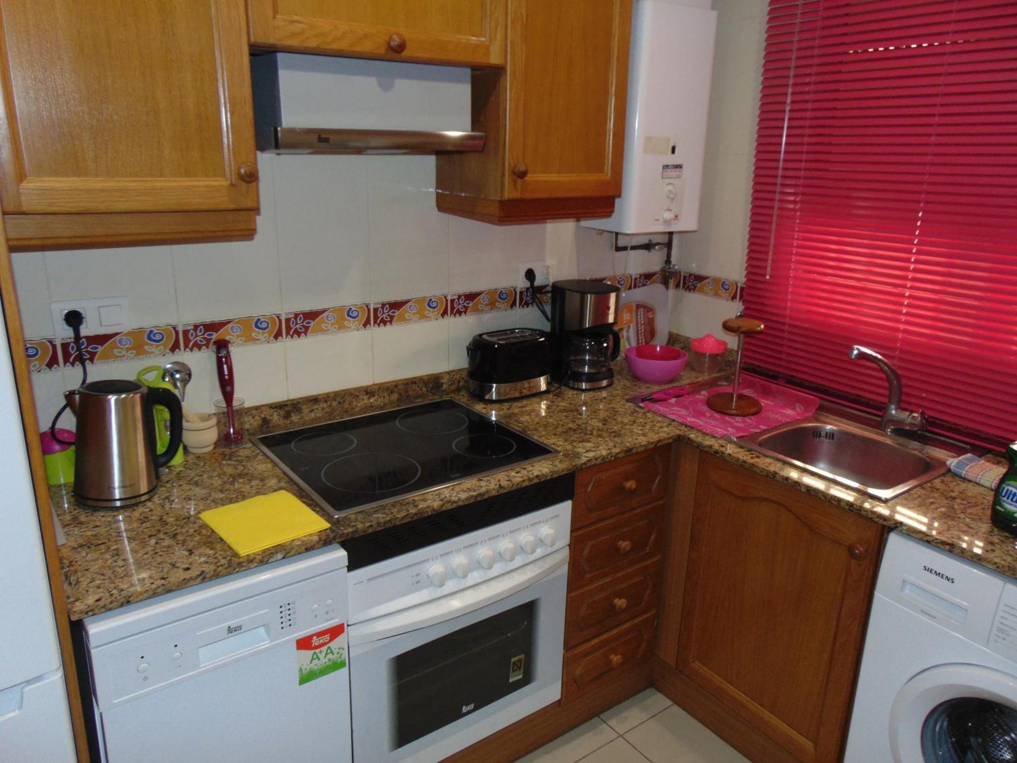 Apartamentos Varios Con 2 Dorm En Marina Dor , La Playa De Amplaries 47 , Vista Lateral Al Mar 오로페사델마르 객실 사진