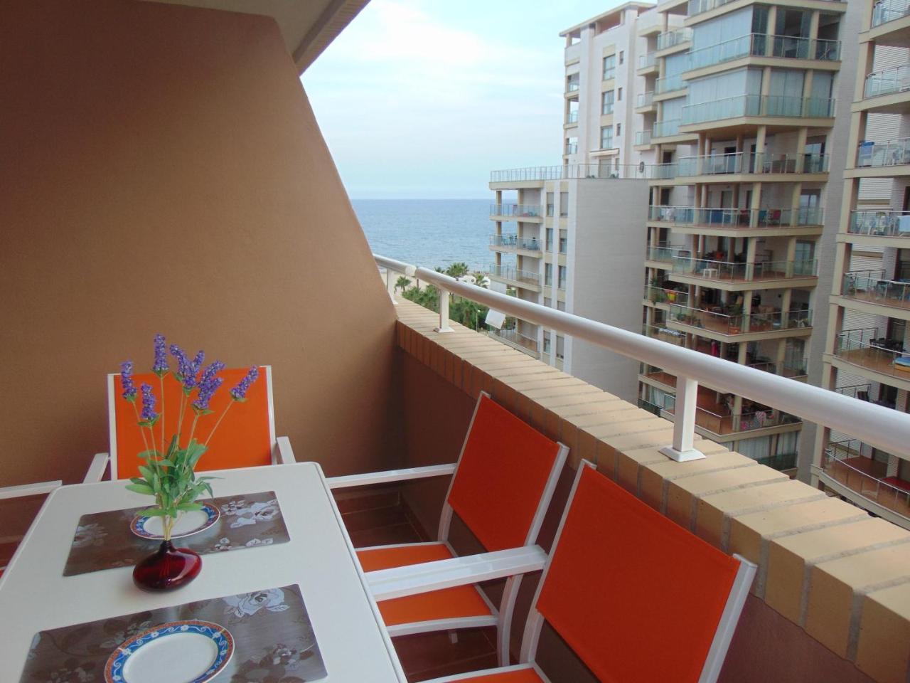 Apartamentos Varios Con 2 Dorm En Marina Dor , La Playa De Amplaries 47 , Vista Lateral Al Mar 오로페사델마르 외부 사진